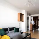 Central Warsaw Apartment - Great Location - One Bedroom Apartment - Platinum Towers